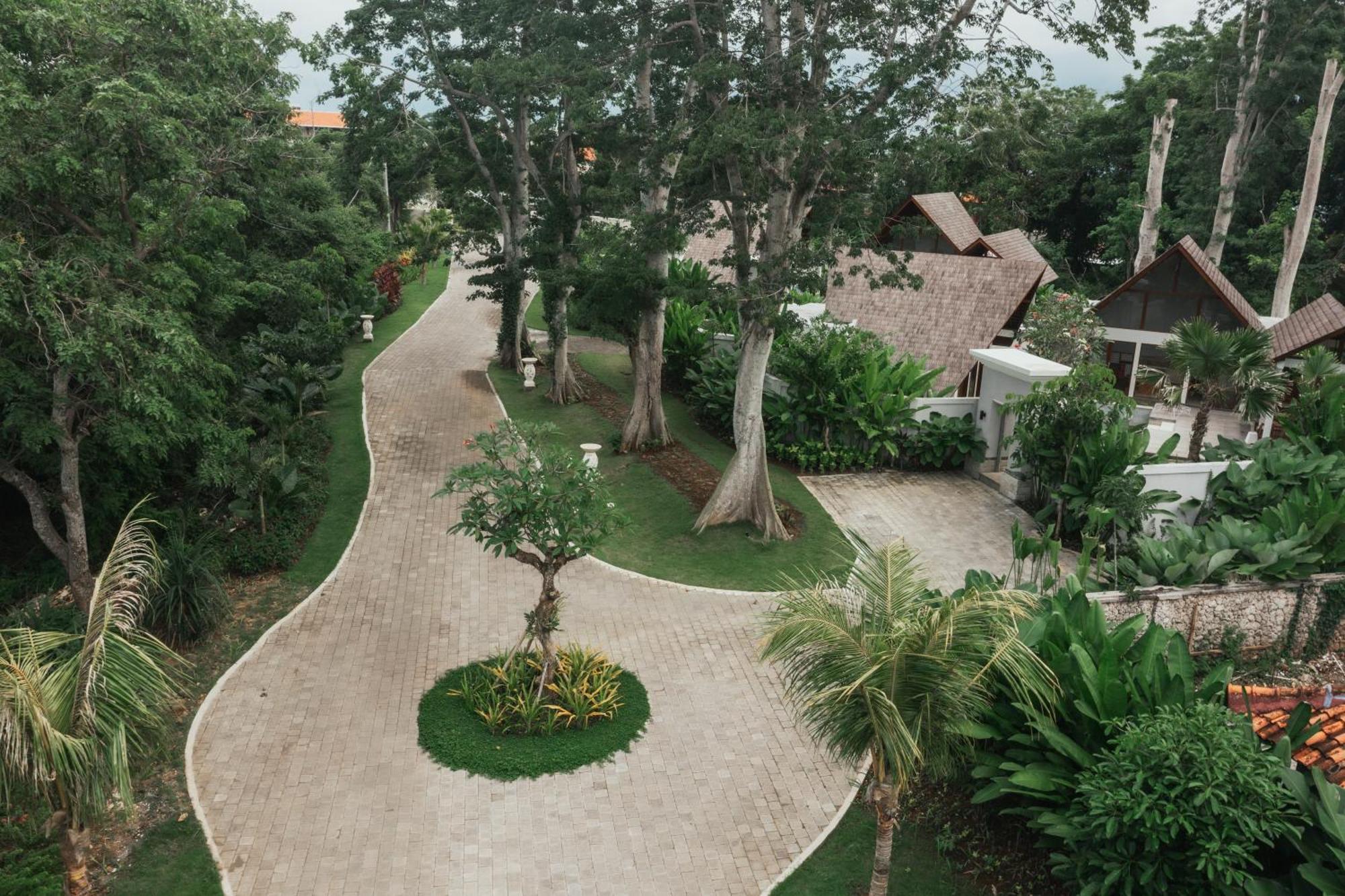 Arpana Luxury Private Pool Villas Jimbaran  Exterior photo