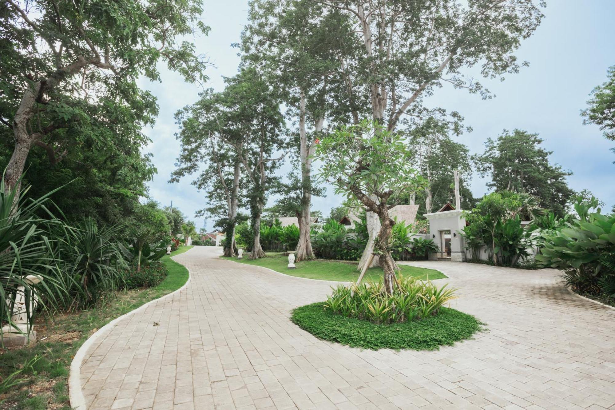 Arpana Luxury Private Pool Villas Jimbaran  Exterior photo